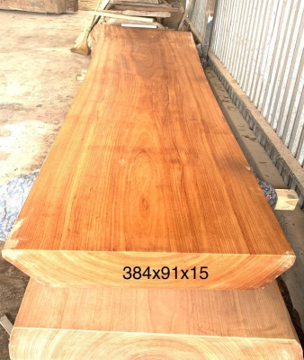 Mặt bàn Gõ Pachy nguyên khối sẵn tại kho Gỗ NK Long Dương. Kính mời quý khách ạ. Liên hệ hotline: 0909377209-0988045958