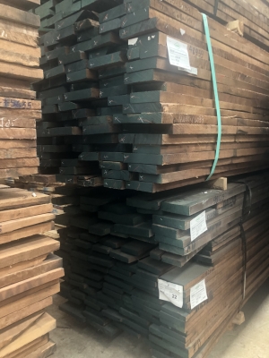 Óc chó 2.6-3.8cm. Hàng nhập nguyên kiện. Chất lượng 1COM. Giá thành rẻ. Kính mời quý khách ạ. Hotline: 0909377209/ 0988045958