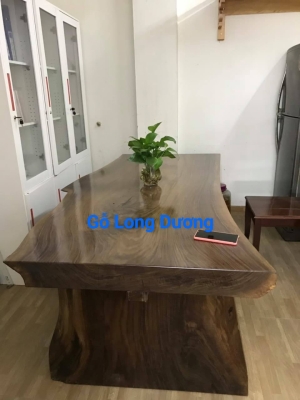 Mặt bàn óc chó nguyên khối có bác nào yêu không ạ? Hàng sẵn tại kho Gỗ NK Long Dương. KÍnh mời quý khách qua xem, lựa ạ. Hotline: 0909377209/ 0988045958
