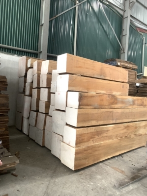 Gõ JATOBA chất cứng màu đẹp, số lượng lớn sẵn tại kho Gỗ NK Long Dương. KÍnh mời quý khách liên hệ để chốt đơn ạ. Hotline: 0909377209/ 0988045958