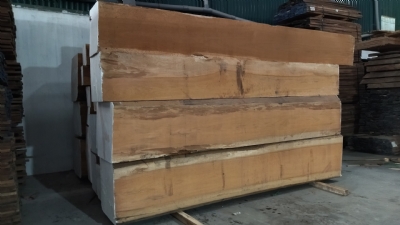 JATOBA màu đẹp, chất đẹp giá lại rẻ. Hàng sẵn kho, số lượng lớn. Kính mời quý khách. Địa chỉ kho: Gỗ NK Long Dương- Ngã 4 Cầu Liêu( cạnh cây xăng Thạch Xá), Thạch Thất, Hà Nội. Hotline: 0909377209/ 0
