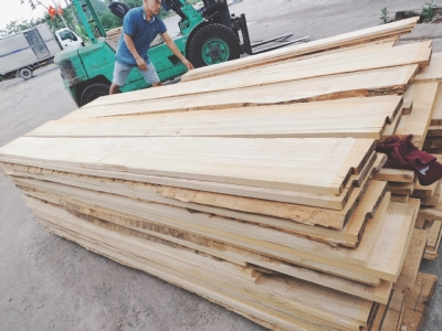 Về thêm tần bì Đức hàng 4f. Giá hợp lý. Mời khách lên đơn ạ. Lh: 0988045958/0909377209